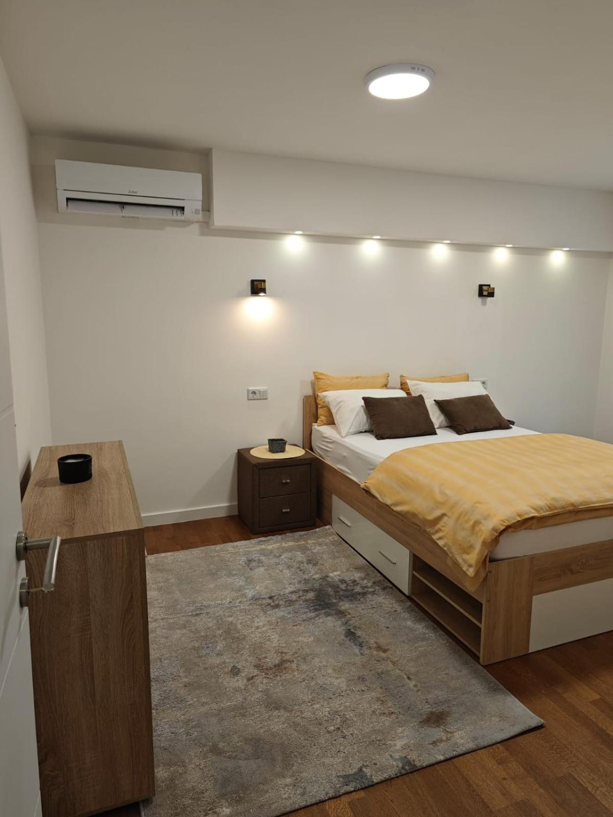 Sarajvista Appartement SJJ Buitenkant foto